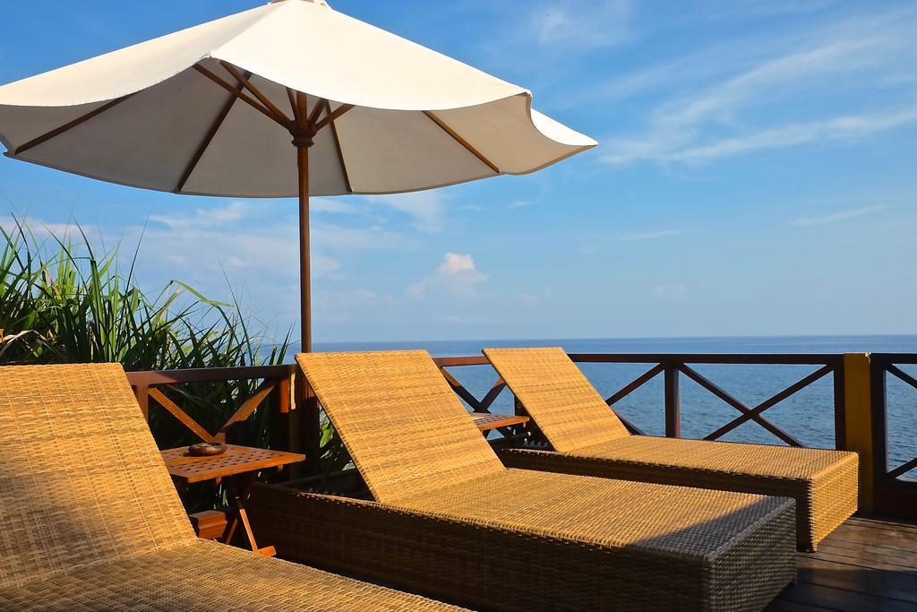 Villa Boreh Beach Resort And Spa Tejakula Exterior foto